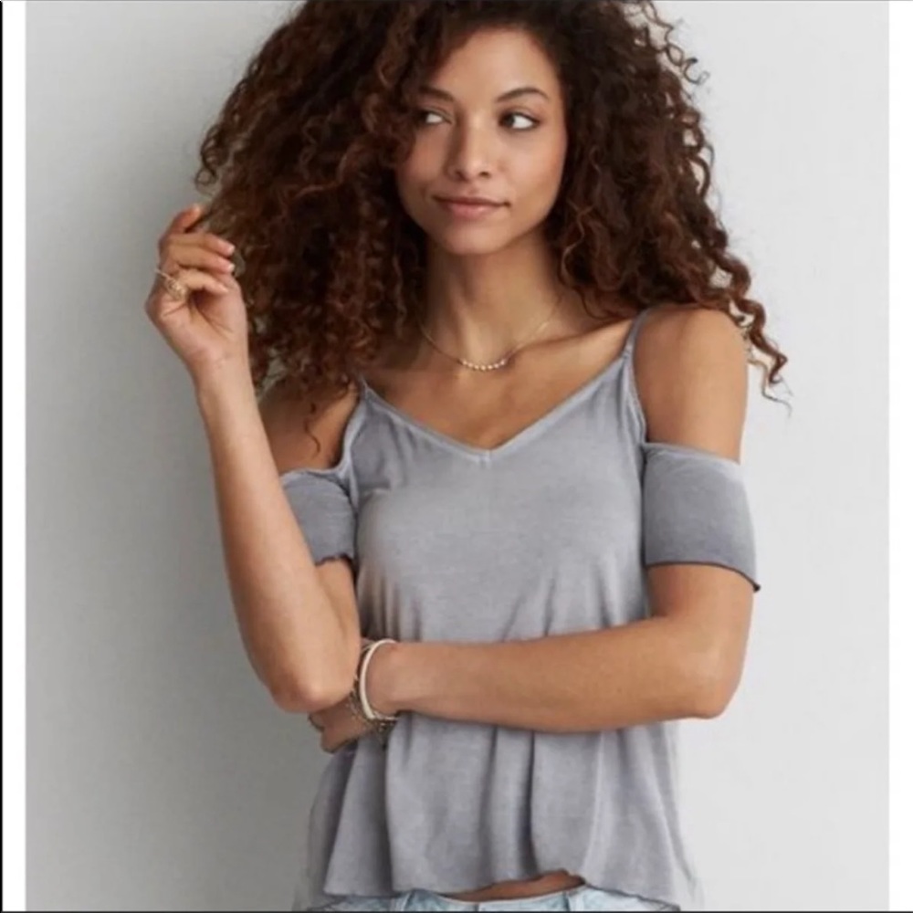 NWOT American Eagle soft cold shoulder grey top